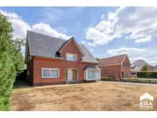 Huis te koop Kleine Brogel - Ruime gezinswoning met tuin