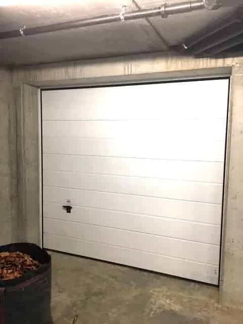 Garage te Huur Torhout Centrum Ruime Keldergarage