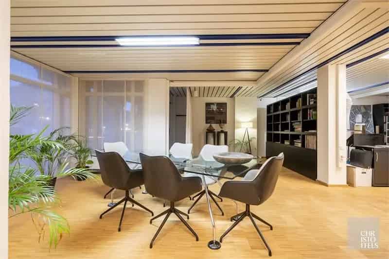 Handelspand te koop Genk - 145m² - Centraal gelegen