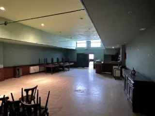 Handelspand te Koop Ename - Café met Feestzaal