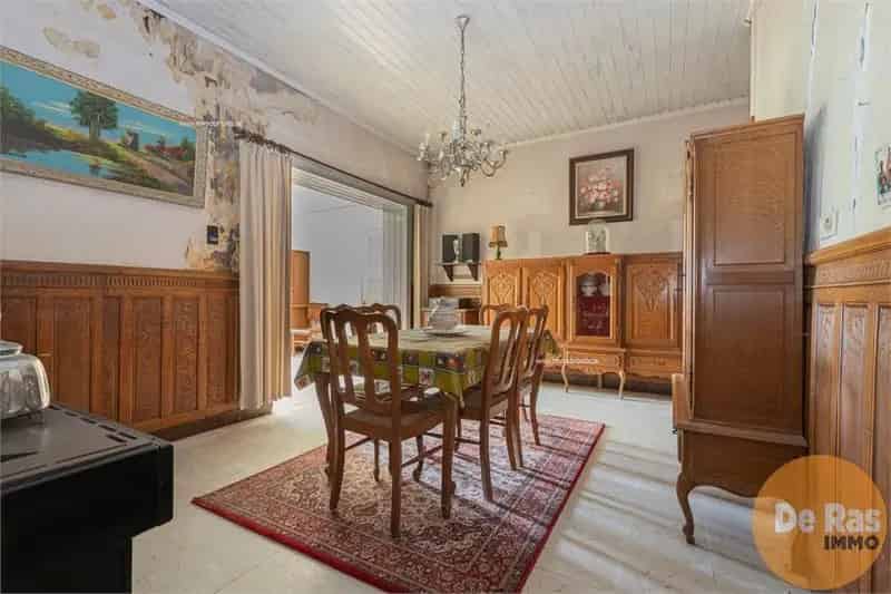 Huis te koop Lede: 2 slaapkamers, garage, renovatieproject