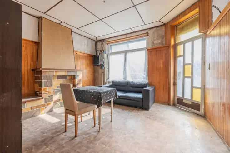Huis te Koop Jemappes: Charmante woning met potentie