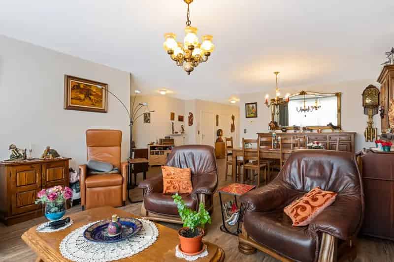 Ruim Appartement te Koop Merksem 2 Slaapkamers Autostaanplaats