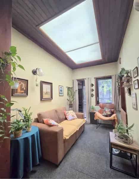 Te renoveren eigendom Sint-Niklaas 2 woningen 289m²