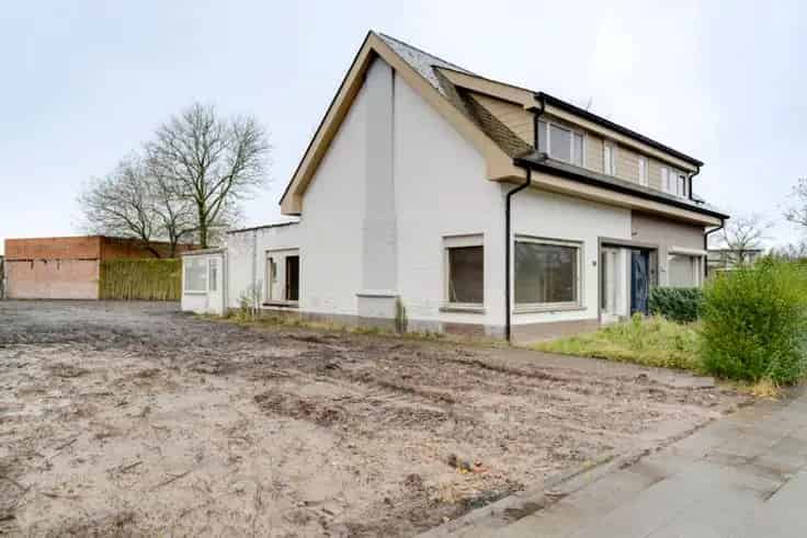 Te renoveren HOB Lier + Bouwgrond 745m²