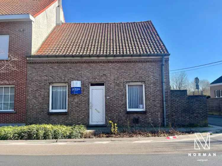Huis te koop: gerenoveerde woning met atelier en tuin