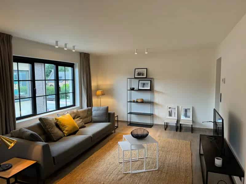 Appartement te koop Leuven: gerenoveerd 2 slaapkamers, privétuin