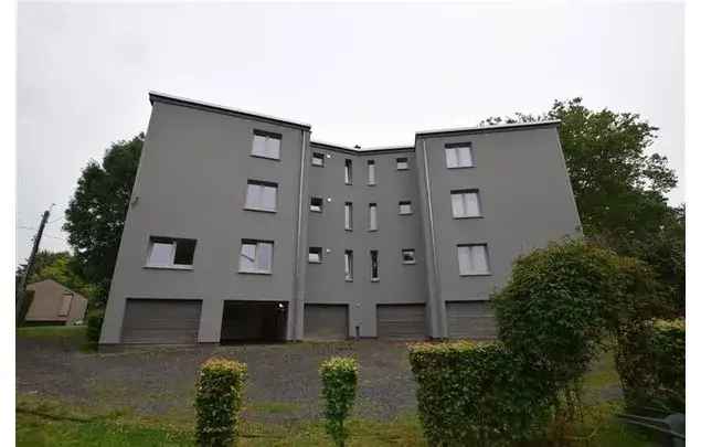 Huur 2 Slaapkamer Appartement 85m² te Liège Fayenbois