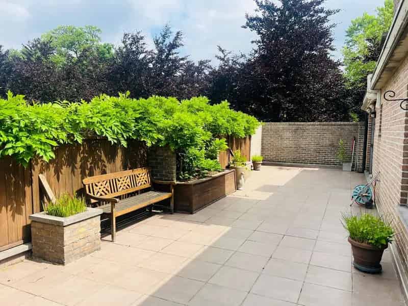 Ruim Dakappartement Brasschaat 3 slaapkamers Terras Garage
