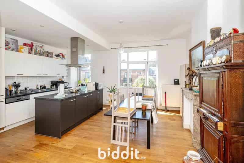 Opbrengsteigendom Luik 3 Units