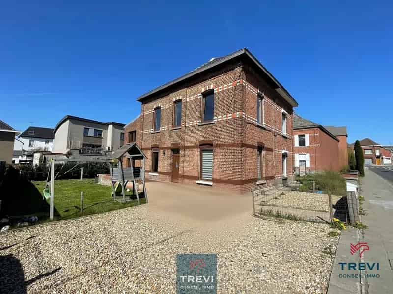 Huis te koop Enghien: Gerenoveerde woning met tuin