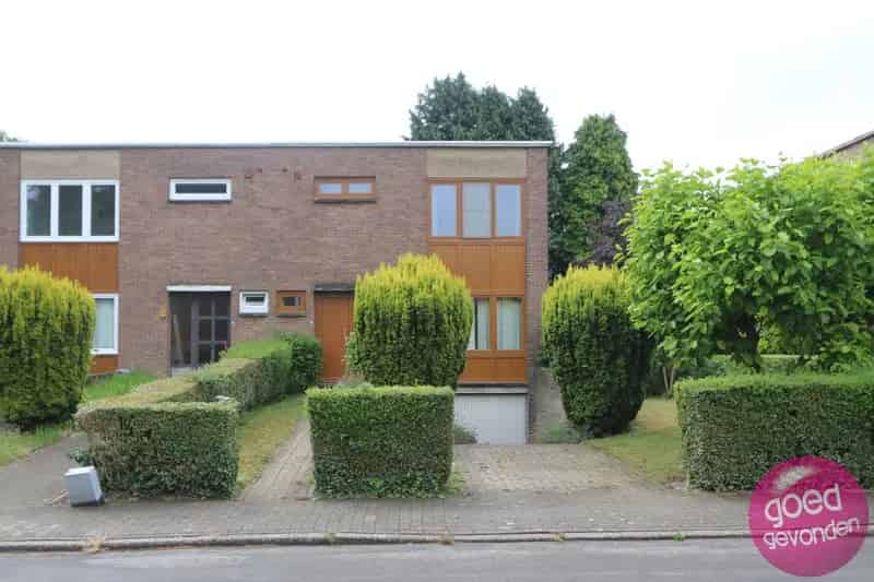 Gezinswoning 3 Slaapkamers Tuin Terras Garage