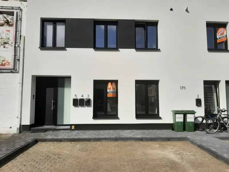 Appartement te Huur Maasmechelen - Modern appartement nabij centrum