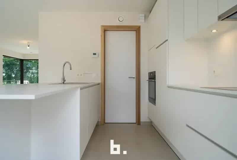 Moderne Nieuwbouwwoning 4 Slaapkamers Ruime Tuin 630m2