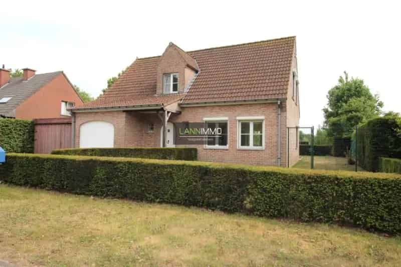 Instapklare woning 3 slaapkamers 2 garages