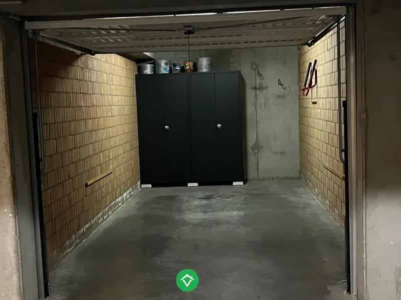 Garagebox te huur Sint-Idesbald