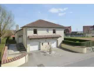Villa te koop Everberg - Instapklare woning met 3 slaapkamers en dubbele garage