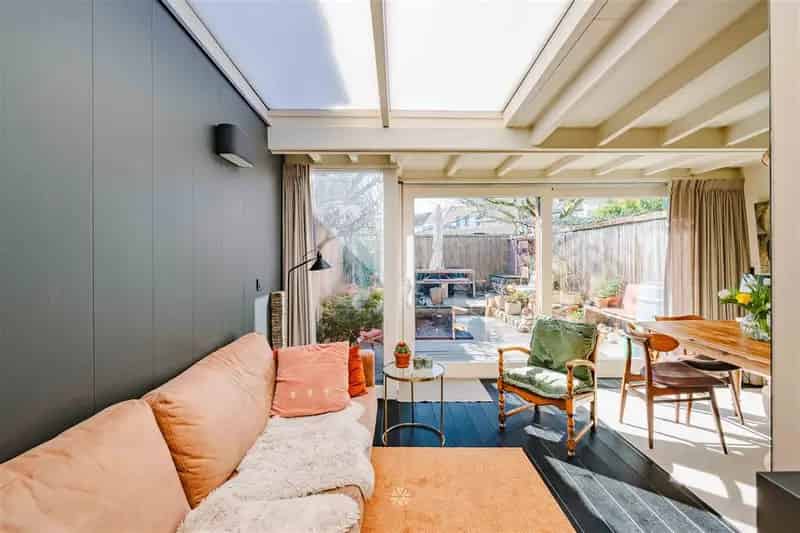 Huis te koop Gentbrugge: Instapklare woning met stadstuin