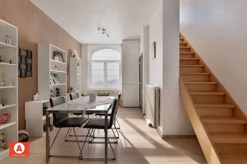 1 Slaapkamer Woning met Mezzanine  Te Koop