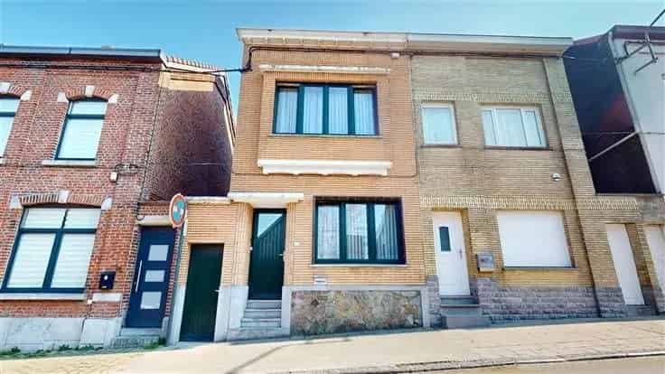 Huis te renoveren met tuin Marcinelle