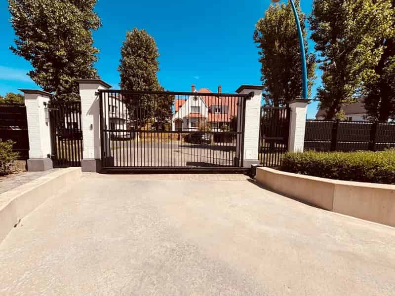 Garagebox te koop Koningshof