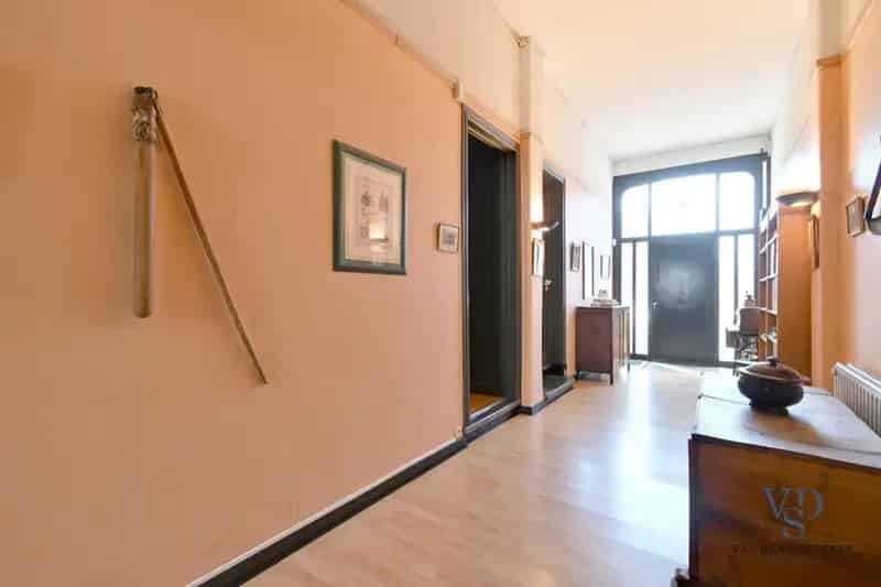 Huis te huur Oudenaarde: 8 slaapkamers, stadstuin