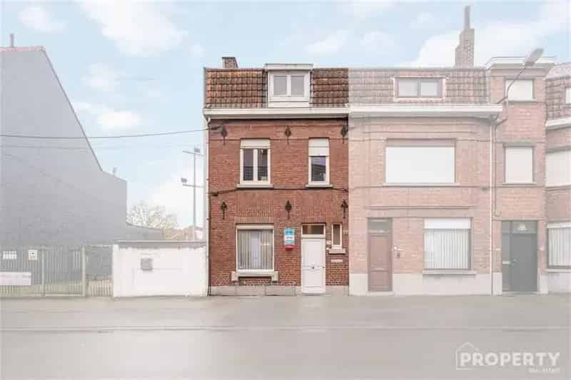 Huis te koop Kortrijk 3 slaapkamers 179m²