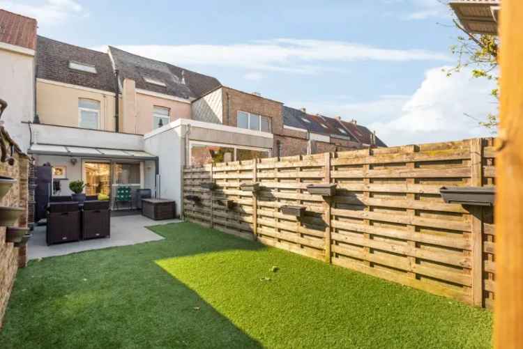 Rijwoning 3 slaapkamers Mechelen instapklaar tuin