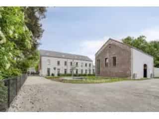 Vuurmolen Orsmaal 5 BEN Woningen Vierkantshoeve Renovatie