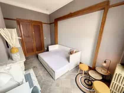 5 Slaapkamers Appartement te Huur Rue Lambert Crickx