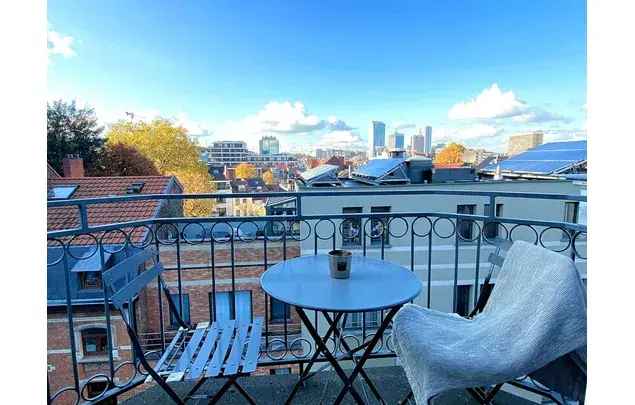 Huur 3 slaapkamer appartement van 90 m² in Brussels