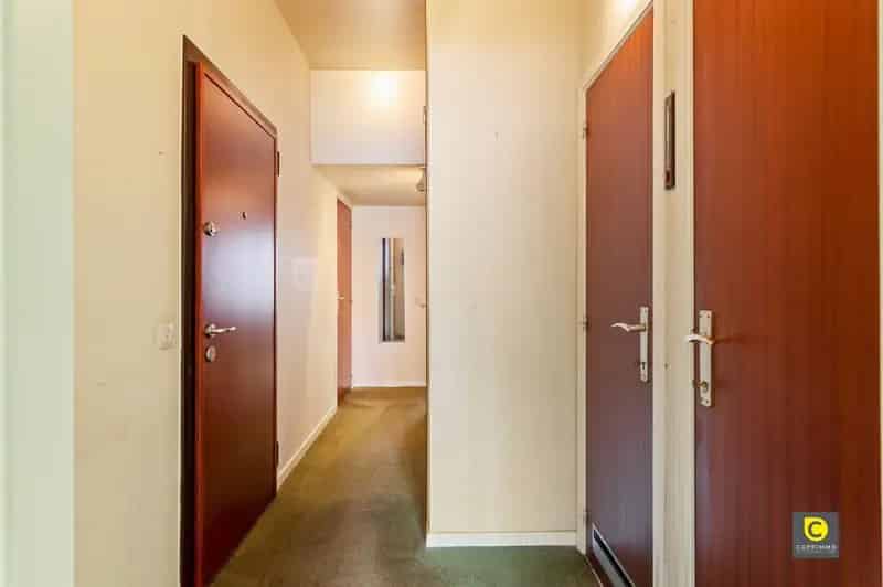 Te renoveren appartement Meir toplocatie 65m²