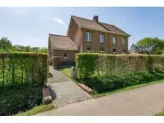 Huis te koop Merksplas - Ruime woning met 22 zonnepanelen