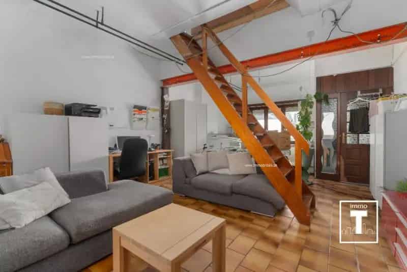 Huis te koop Oostakker: 3 slaapkamers te renoveren