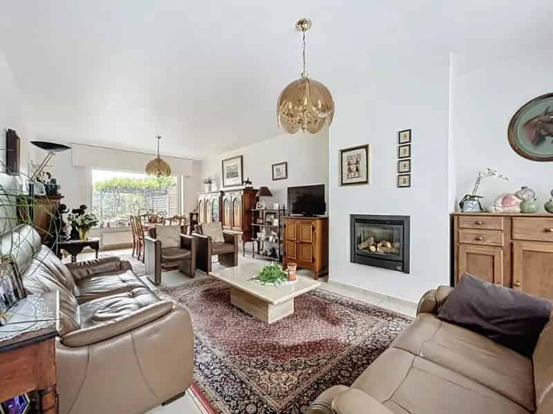 Huis te koop 4 slaapkamers Perceel bouwgrond