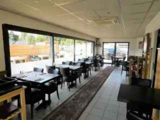 Handelspand te Koop Schilde Restaurant Appartement 150m²