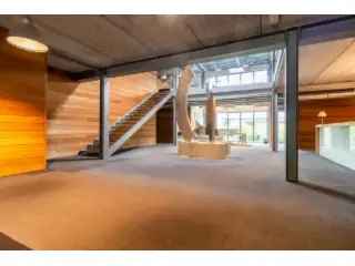Kantoorruimte te huur Bierges 230m²