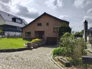 Villa te koop Roosdaal 5 slaapkamers grote tuin