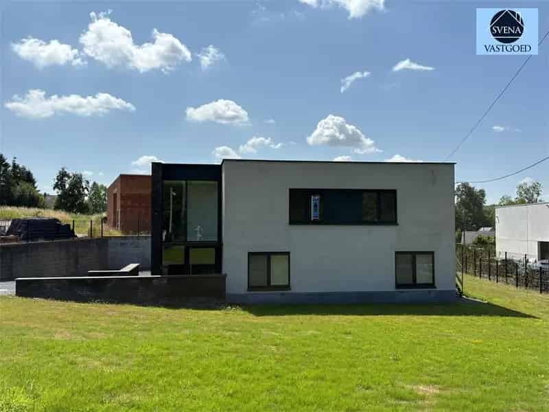 Appartement met Magazijn te Koop in KMO Zone