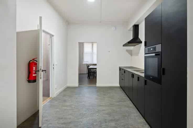 Huis Te Koop Antwerpen: 6 Units Opbrengsteigendom 720 Rendement