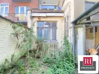 Handelspand te Koop Etterbeek 75m² Investering
