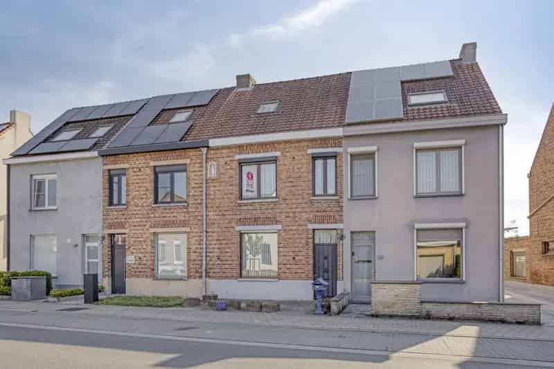 Te renoveren woning 3 slaapkamers Sint Andries