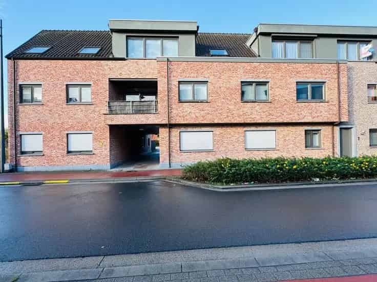Dakappartement 2 slaapkamers Autostaanplaats Terras