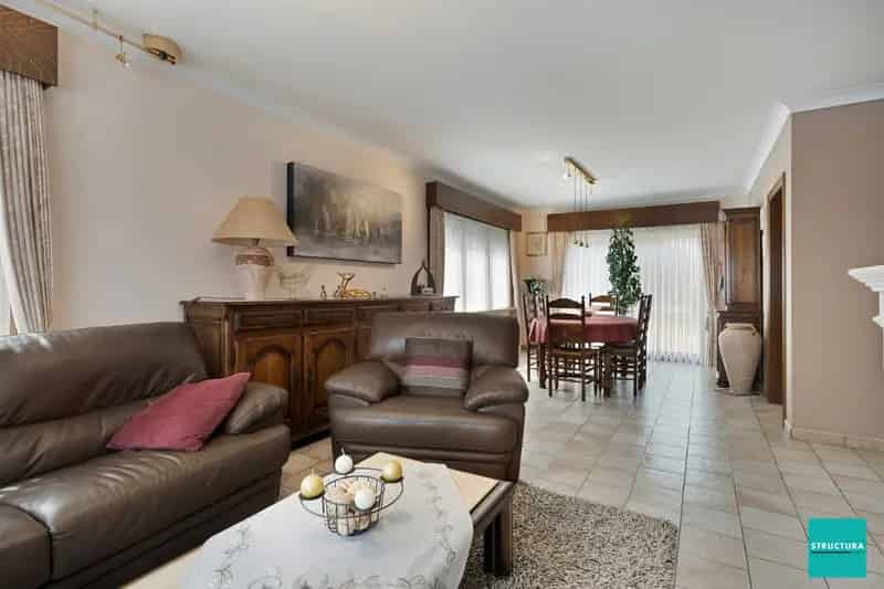 Huis te koop: 4 slaapkamers, grote tuin, 11a49ca