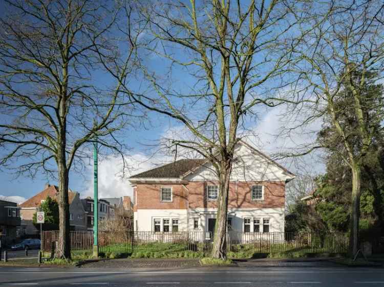 Te koop villa in Gent met perceel van 930 m²