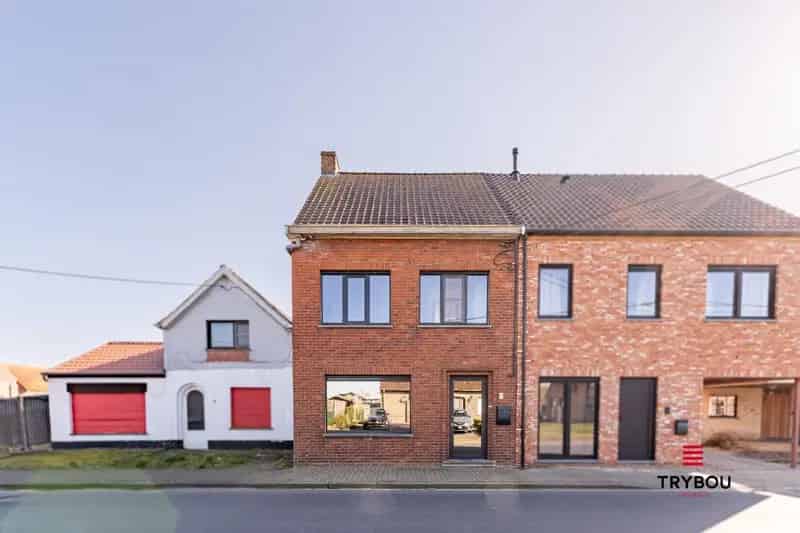 Zeer Ruime Gezinswoning Houthulst Centrum
