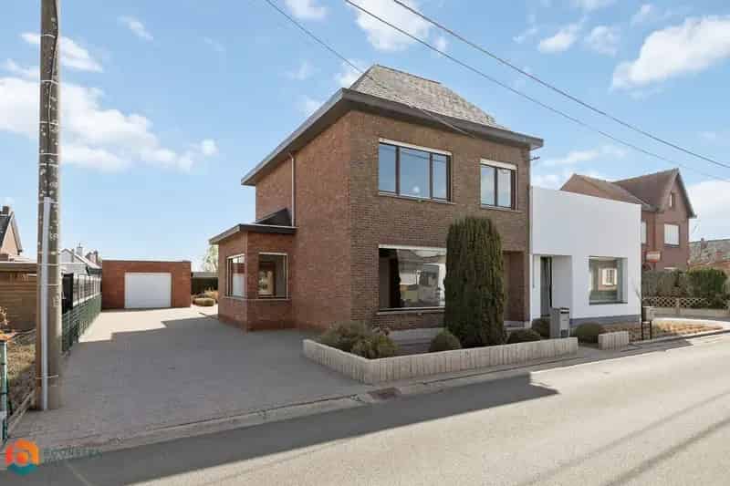 Woning te Putte: 3 slaapkamers, garage en tuin