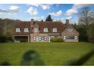 Villa te koop Kluisbergen - 400m² met 1.7 hectare grond