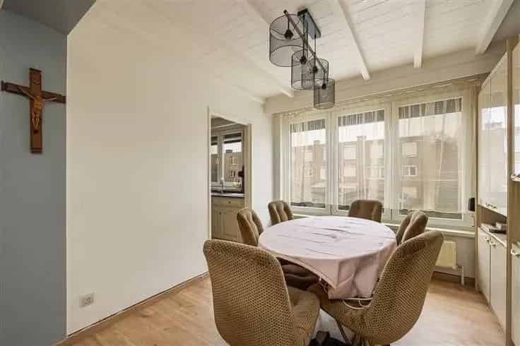 Rijhuis 3 slaapkamers Hombeek Rustige Wijk Tuin Garage