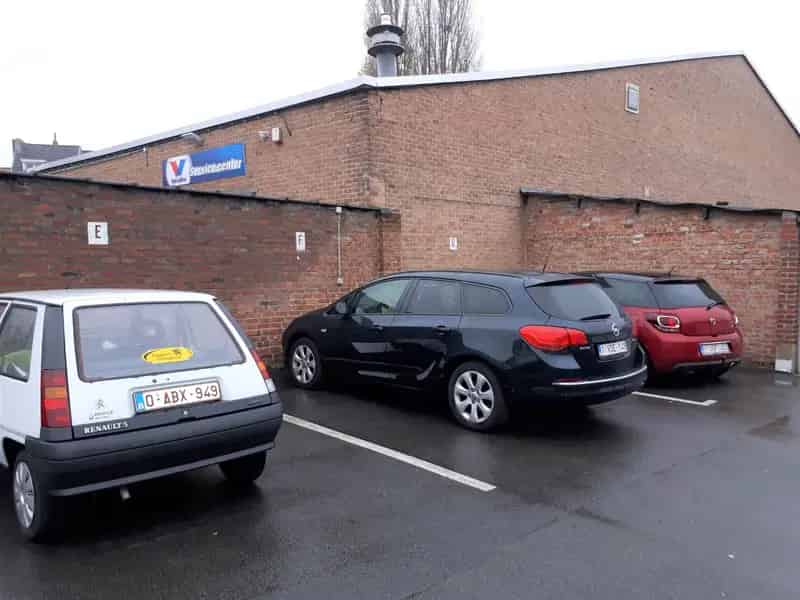 Staanplaats in afgesloten garagecomplex